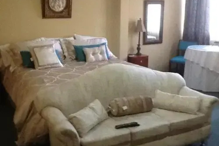 Hotel El Alamo