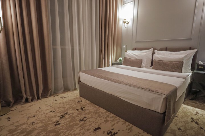 Room 13 of 75