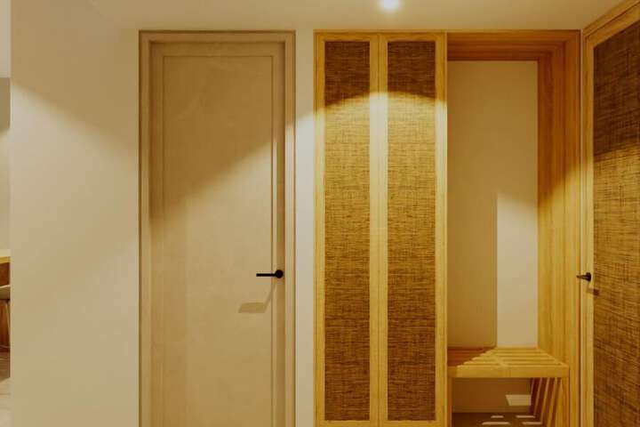 Ballroom/Hall 76 of 91