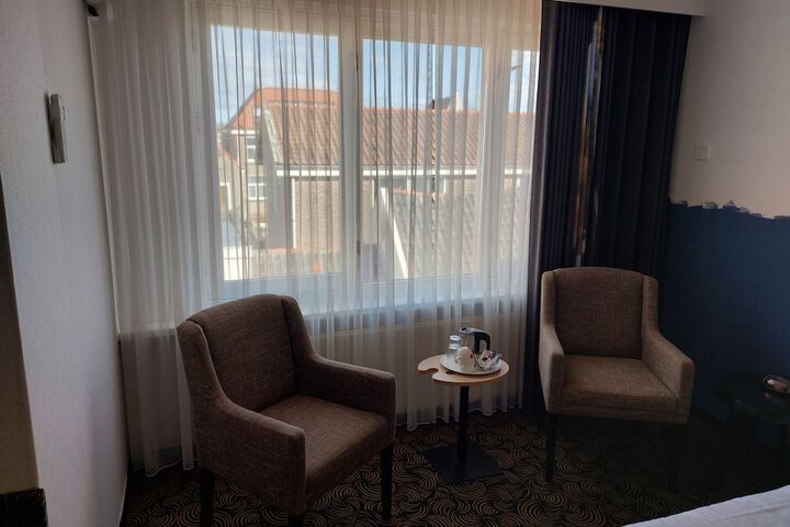 Room 26 of 56