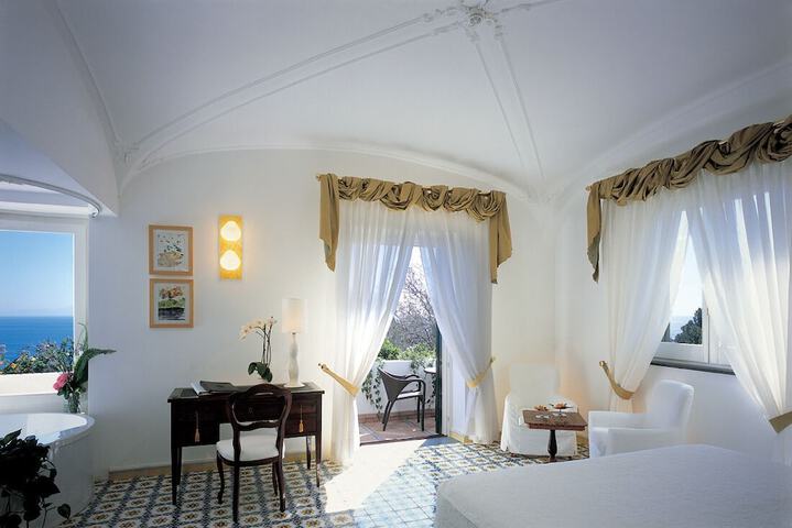 Room 7 of 202