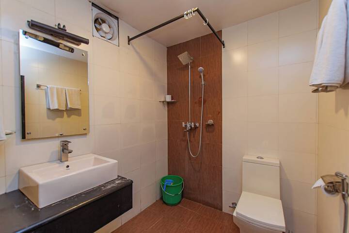 Room 19 of 40