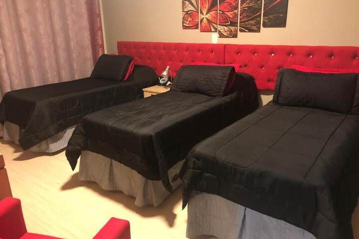 Room 17 of 27