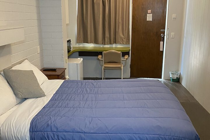 Room 7 of 50