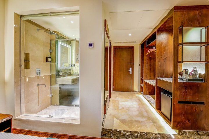 Room 47 of 58