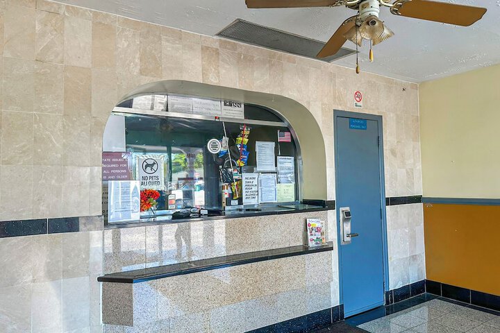 Hotel Interior 3 of 18