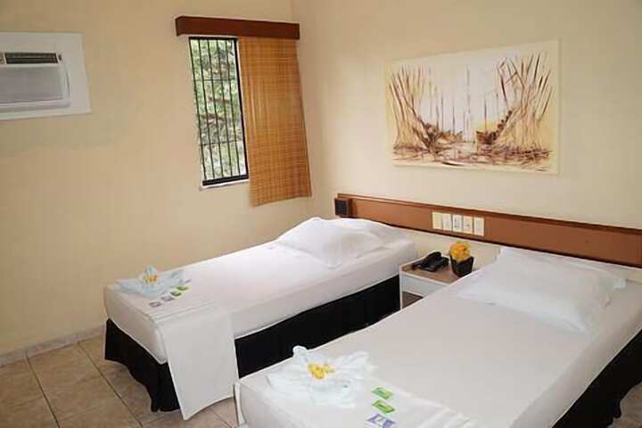 Room 17 of 26