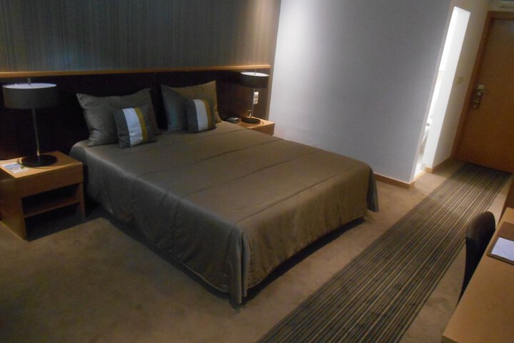 Room 20 of 36