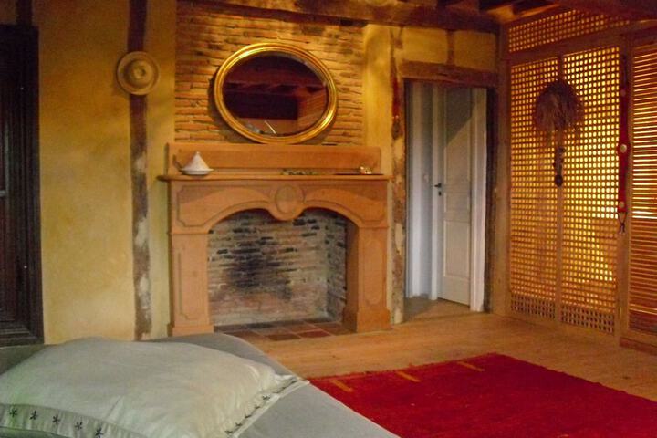 Room 14 of 34
