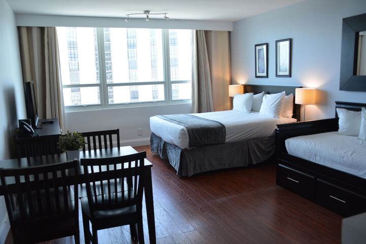 Room 52 of 120