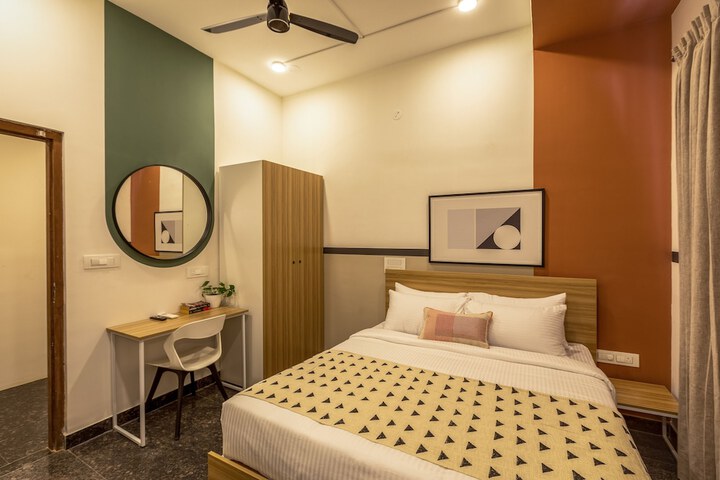 Room 17 of 22