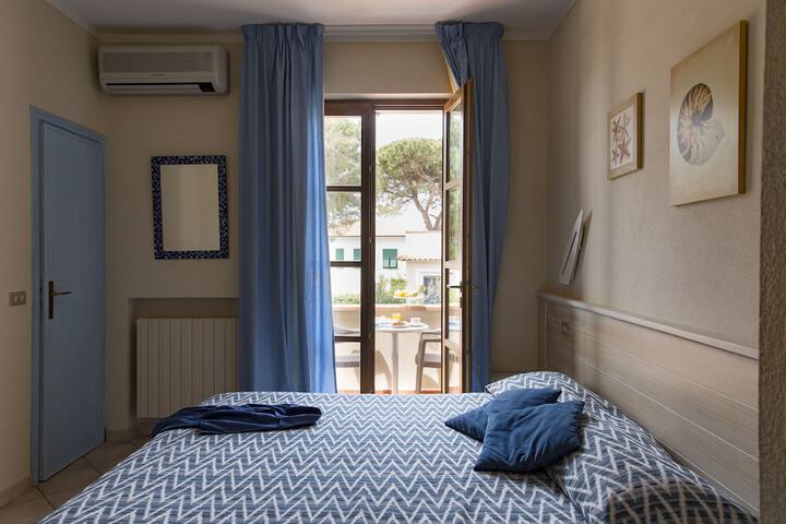 Room 15 of 45