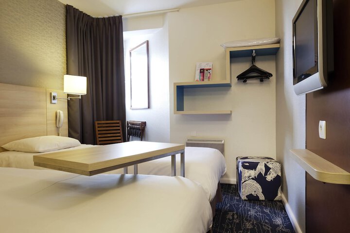 Room 13 of 58