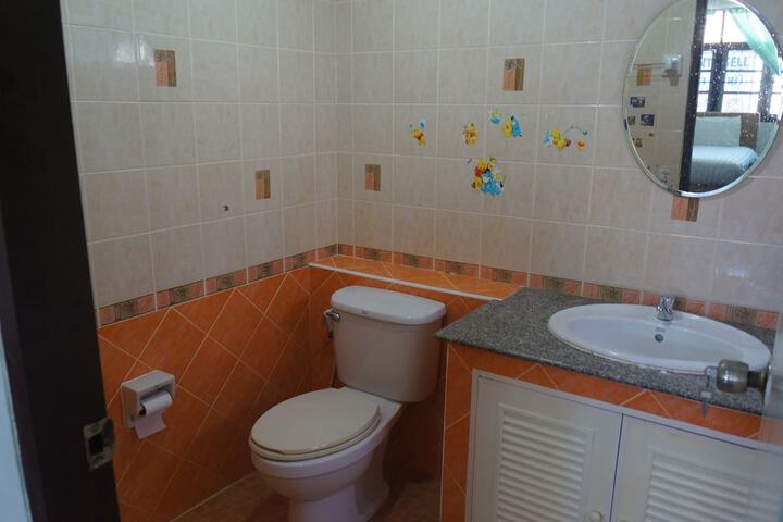 Room 63 of 84