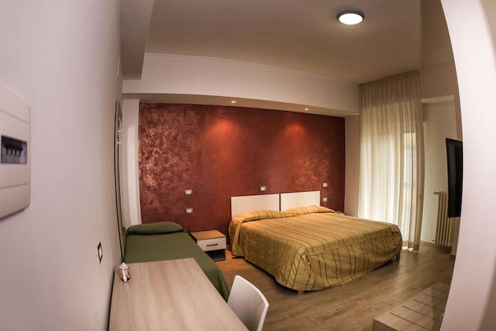 Room 15 of 63