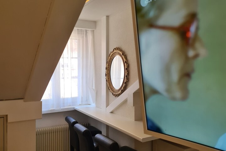 Room 74 of 266