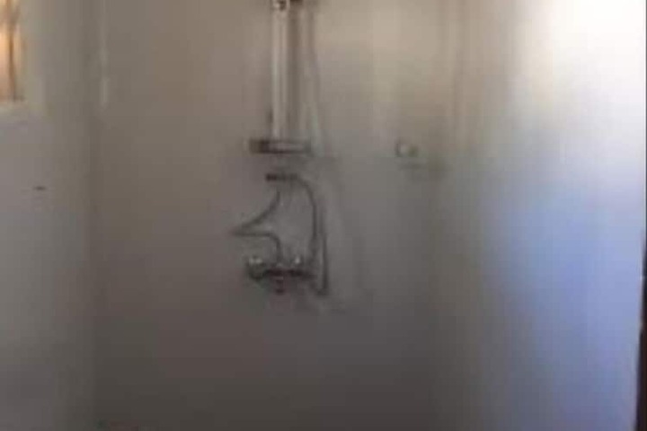Room 11 of 20