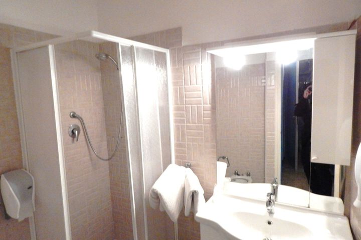 Room 20 of 31