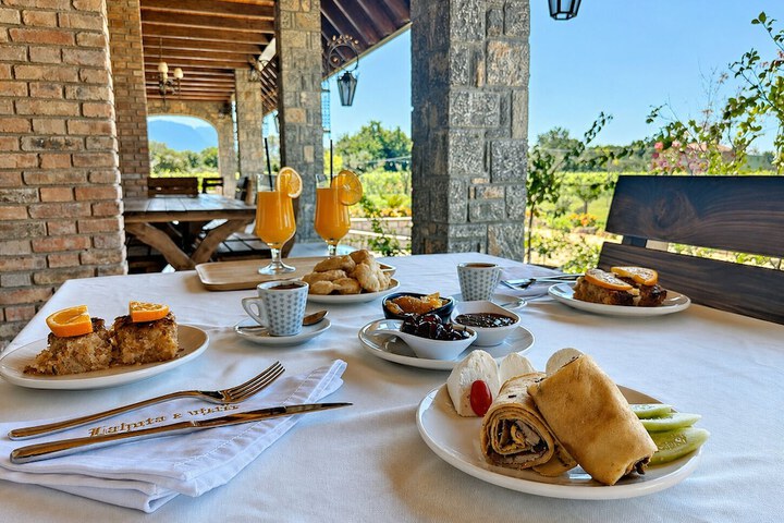 Breakfast/Coffee Service 45 of 62