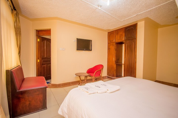 Room 16 of 51