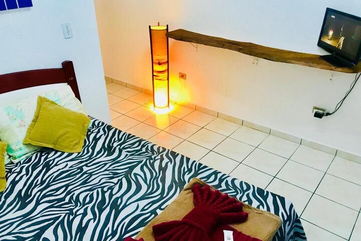 Room 4 of 18