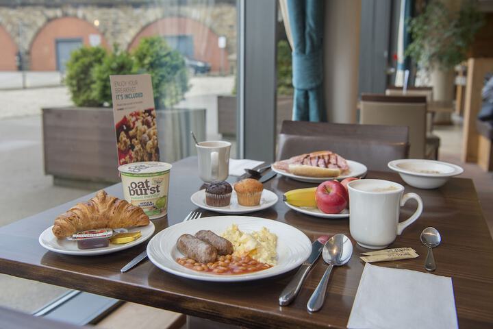 Breakfast/Coffee Service 61 of 81