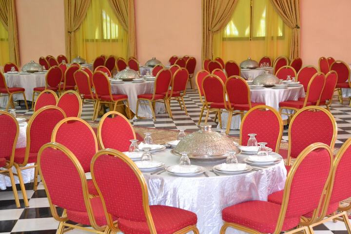 Ballroom/Hall 4 of 19