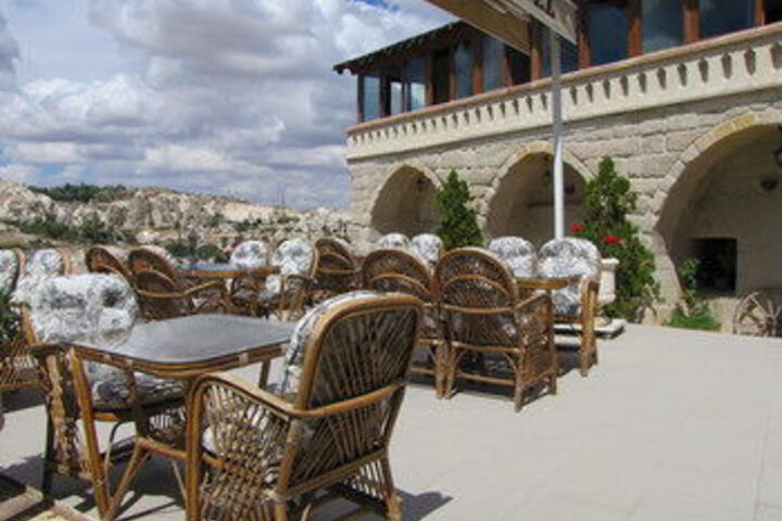 Hotel 4 of 89