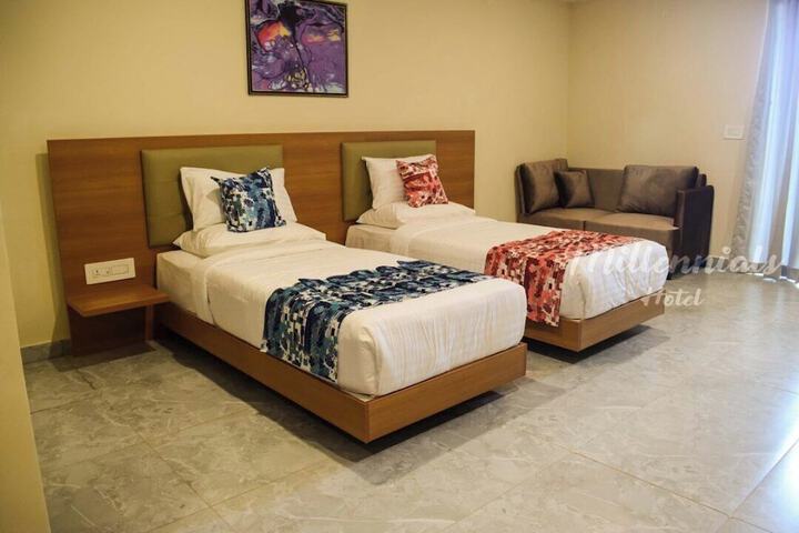 Room 4 of 14