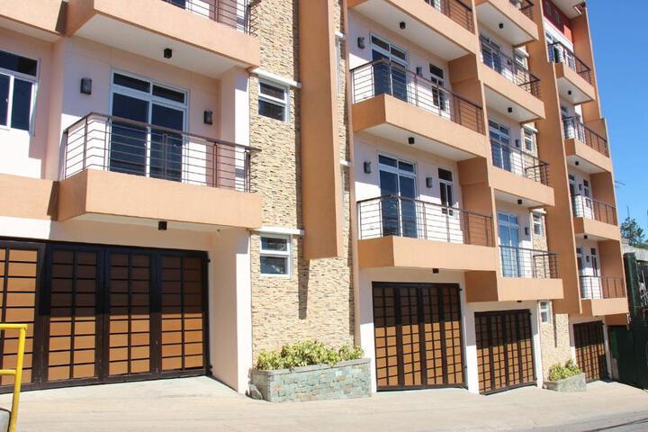 City View 2BR 2T & B and 2slots parking