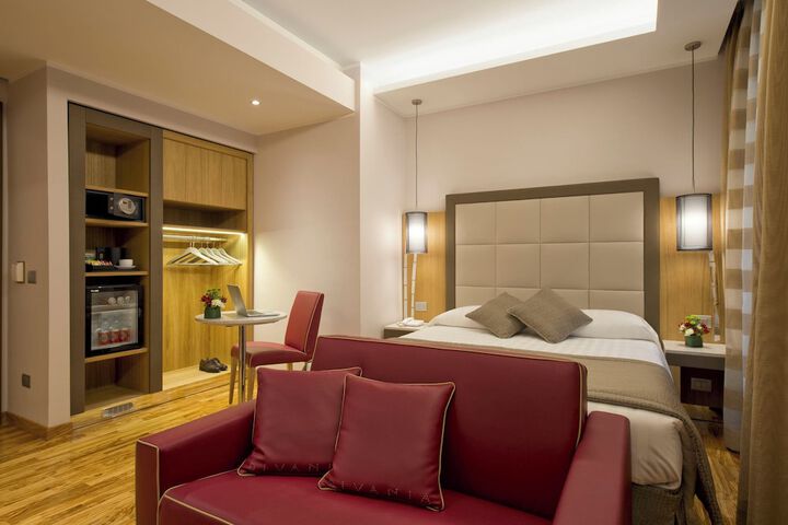 Room 115 of 167