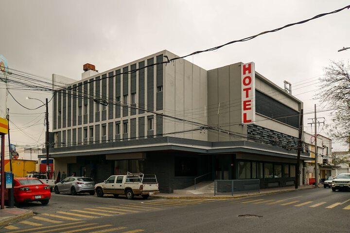 Hotel 19 of 19