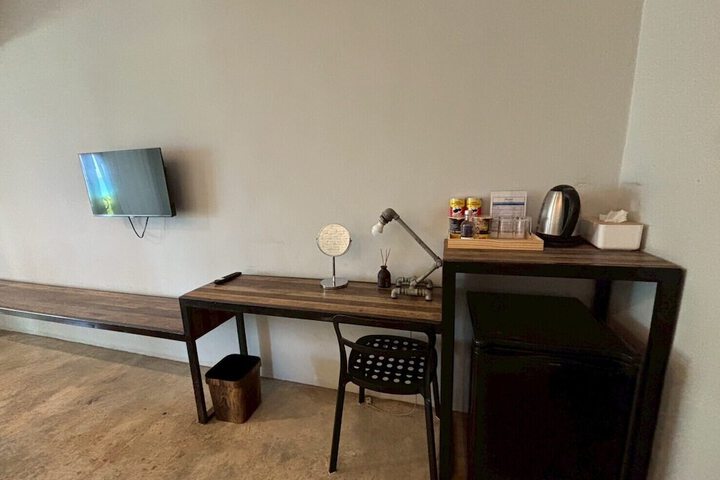 Room 40 of 80