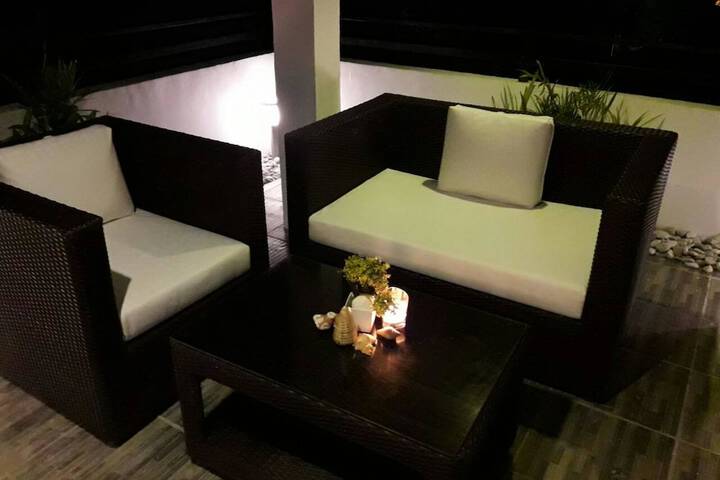 Lounge 115 of 152