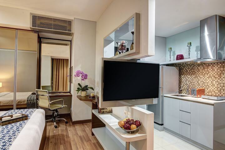 Room 14 of 32
