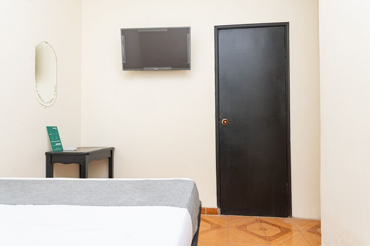 Room 7 of 26