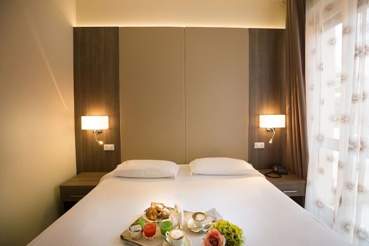 Room 29 of 74
