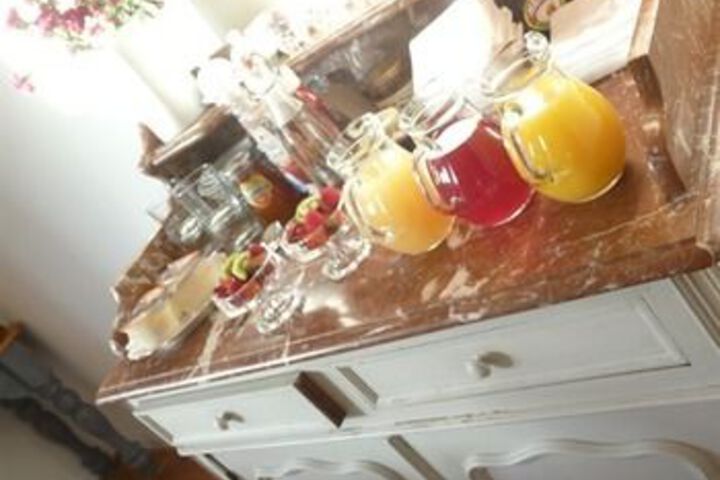 Breakfast/Coffee Service 5 of 17