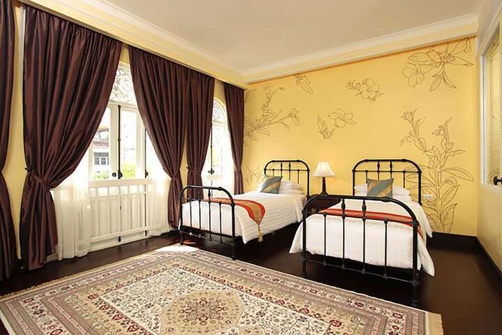 Room 18 of 72