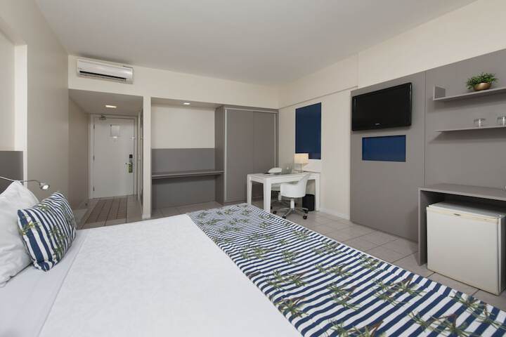 Room 4 of 47