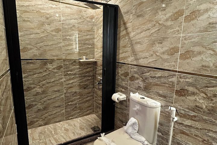 Room 40 of 79