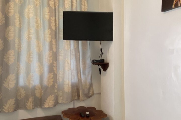 Room 12 of 24