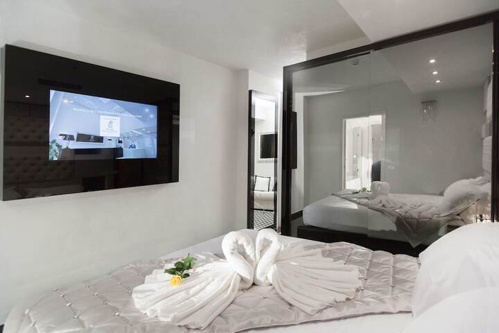 Room 14 of 61