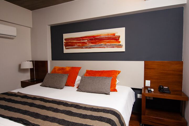 Room 12 of 39