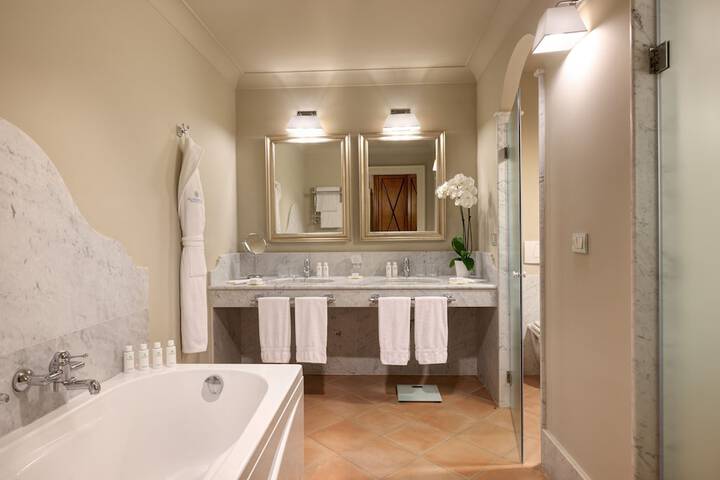 Bath Photo