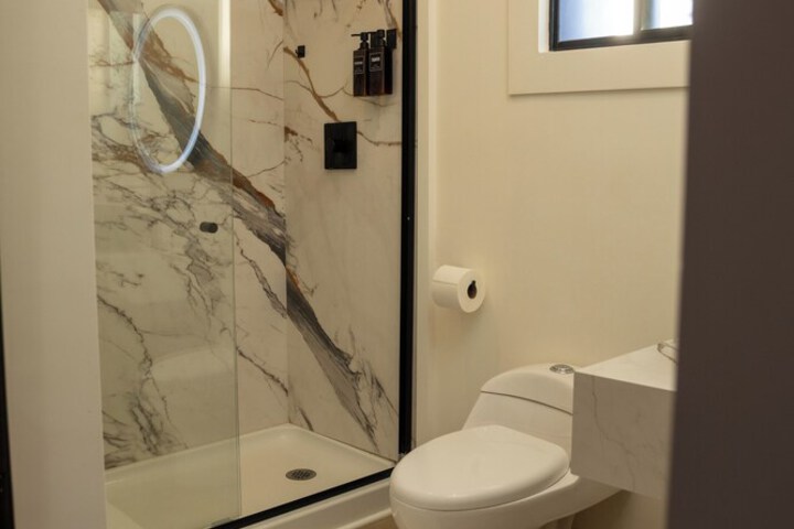 Room 15 of 39