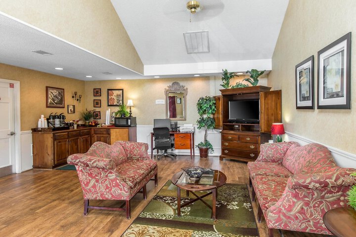 Hotel Interior 6 of 28