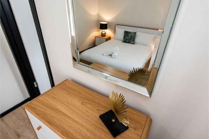Room 1 of 14