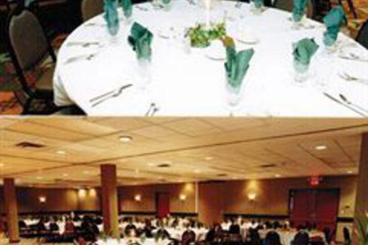 Ballroom/Hall 3 of 19