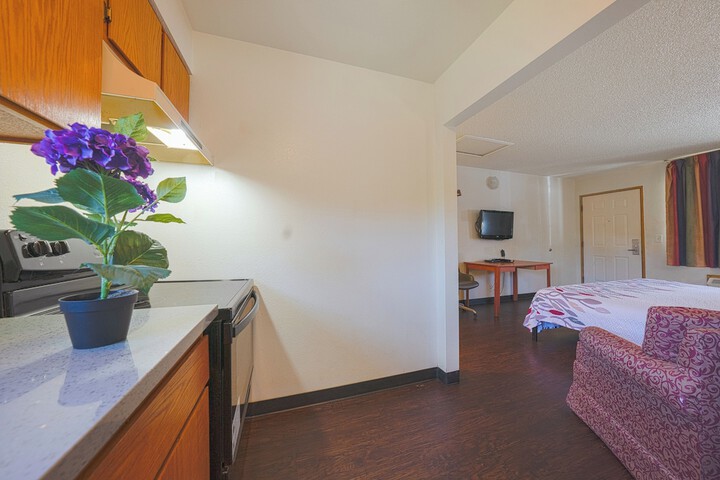 Room 13 of 60